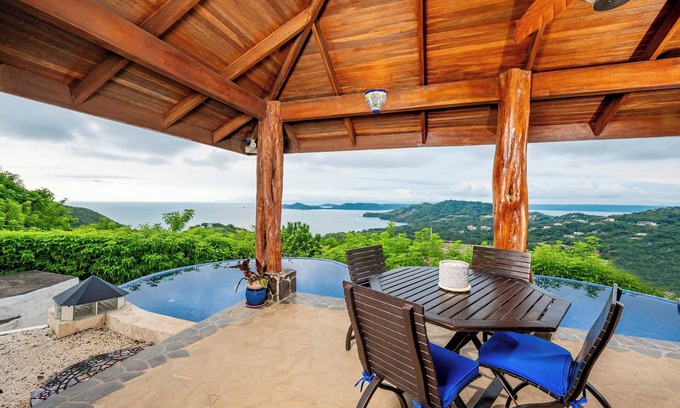 Playa Hermosa Cottage | Casita on top of the world, 2 bedroom Guest house for rent, Playa Hermosa