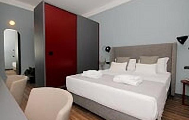 Rione V Ponte Apartment | Castel Sant'Angelo Suites