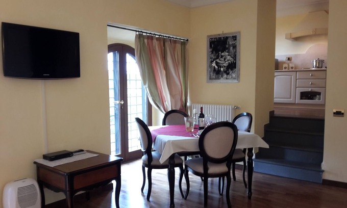 Izzalini Apartment | Castello Izzalini Todi Resort "Apt 3"