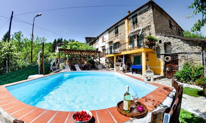 Lanciole Cottage | Castelvecchio Family Retreat