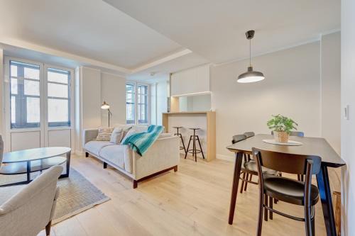 Pamplona City Centre Apartment | Castillo by clabao