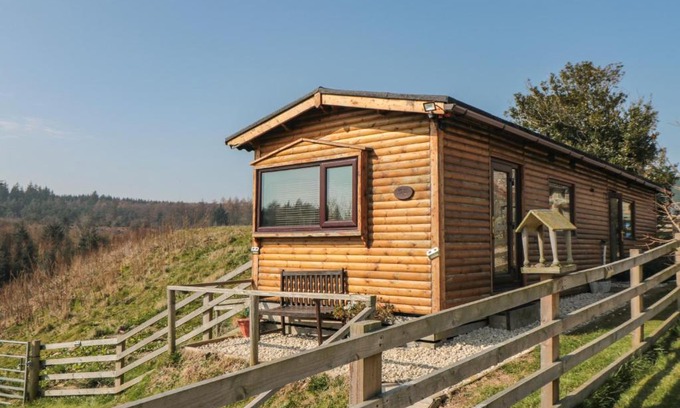Cloughton House | Castle View Cabin