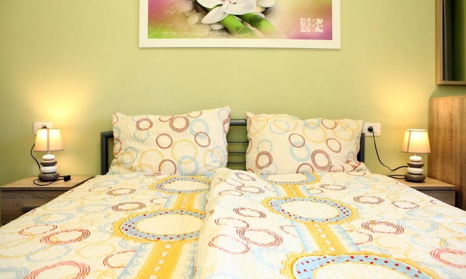 Portoroz Apartment | Casual Vacation Apartment with Balcony