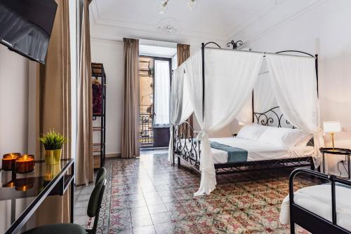 Old Town Apartment | Catania Historical Escape by Wonderful Italy