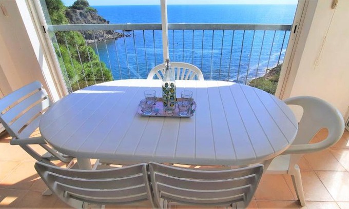 Llanca Apartment | CAU DEL LLOP 3