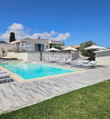 Brucoli Villa | Cava Del Sol