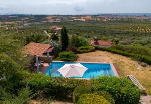 Nea Propontida Apartment | Cave House with Panoramic View