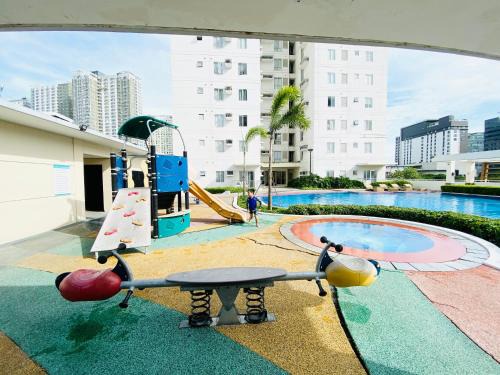 Lahug Apartment | Cebu Avida Tower by P and J