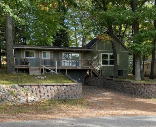 Canadian Lakes House | Cedar Shores Retreat