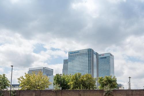 Canary Wharf Apartment | Centra Wharf