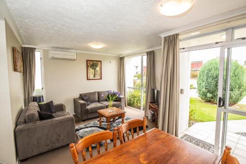 Methven Apartment | Central Methven 3-Bed Apartment