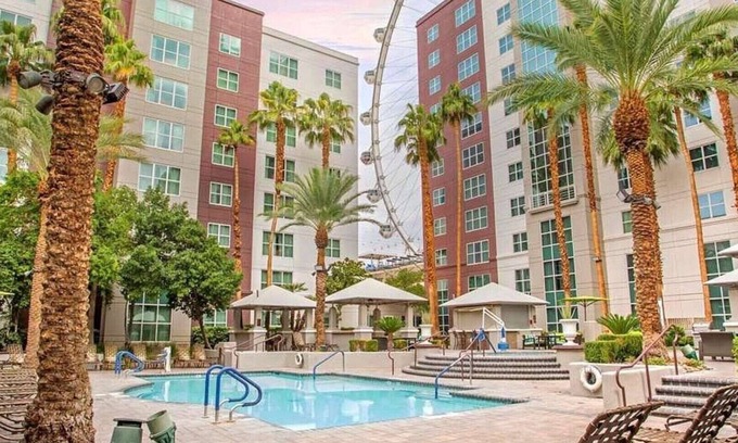 Las Vegas Strip Resort | Central Vegas Resort, Near The Sphere-Flamingo by Hilton Grand Vacations-Studio