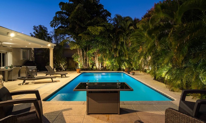 Coral Way Villa | Centrally located Home w/Pool & Gym