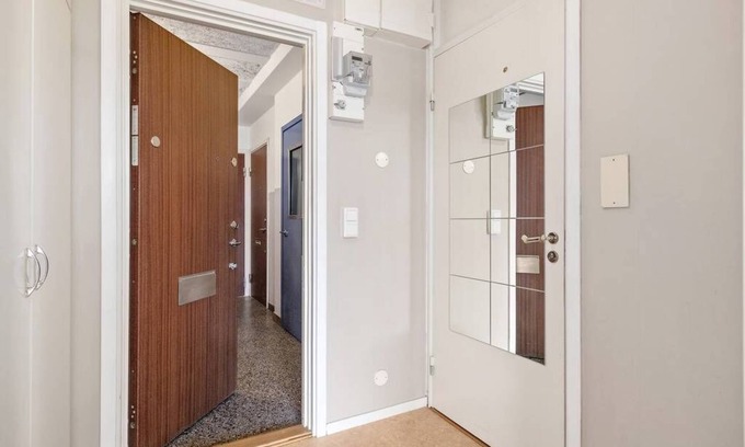 Edsberg Apartment | Centrally-located with easy commute to Stockholm city or Arlanda airport