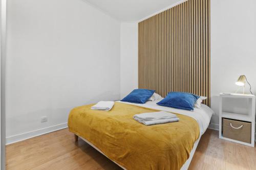 Cannes City Centre Apartment | Centre de Cannes 2 Bedrooms, 131 Rue d'Antibes à 5 minutes du palais