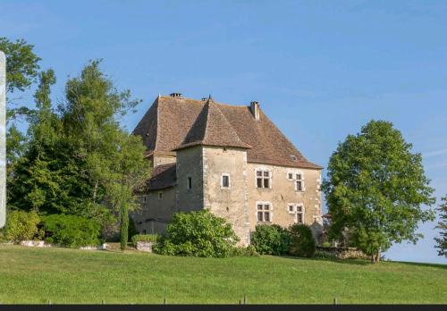 Traize Bed & Breakfast | Château beyrin