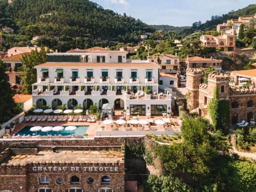 Theoule-sur-Mer Hotel | Château de Théoule