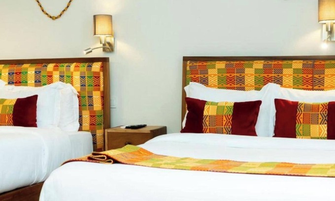 Labadi Apartment | Château NaNa Willine Deluxe Double Room B