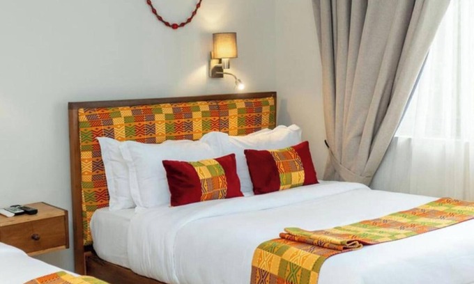 Labadi Apartment | Château NaNa Willine Deluxe Double Room G