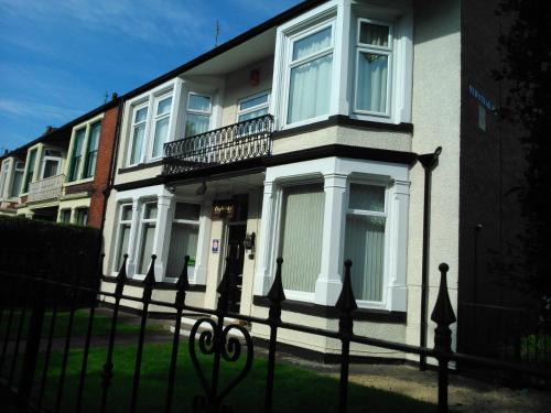 Middlesbrough House | Chadwick Guest House