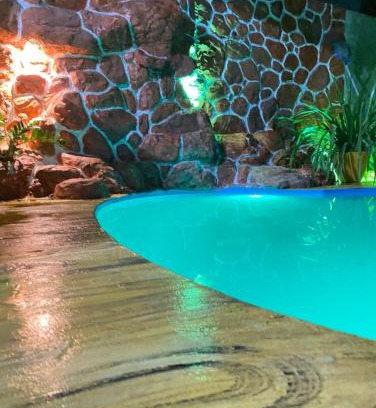 Fortim House | chalé com cozinha dois quartos e piscina privativa