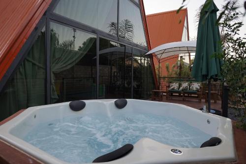 Rincao Bonito Ski Chalet | Chalés Alto Padrão com Jacuzzi no Centro de Bonito