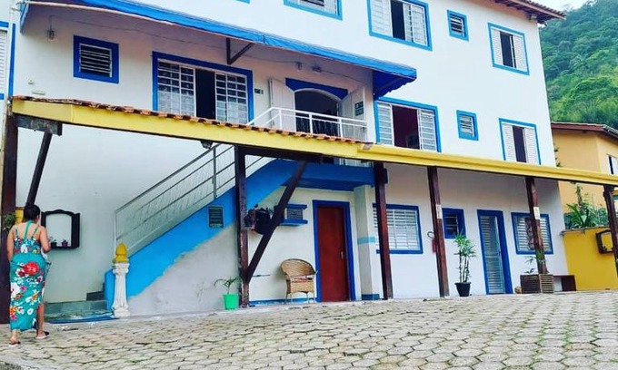 Praia da Enseada Ski Chalet | Chalés Bem Brasil