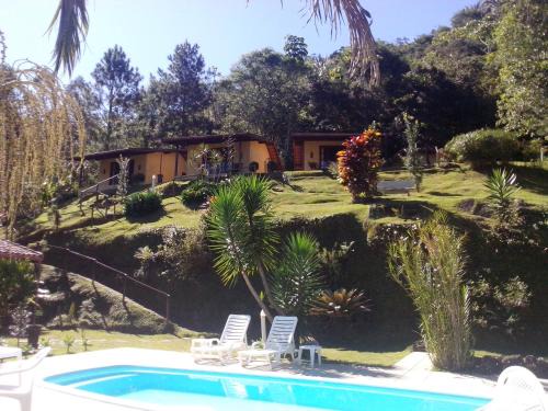 Lumiar Ski Chalet | CHALÉS JARDIM-REAL - diária ou temporada