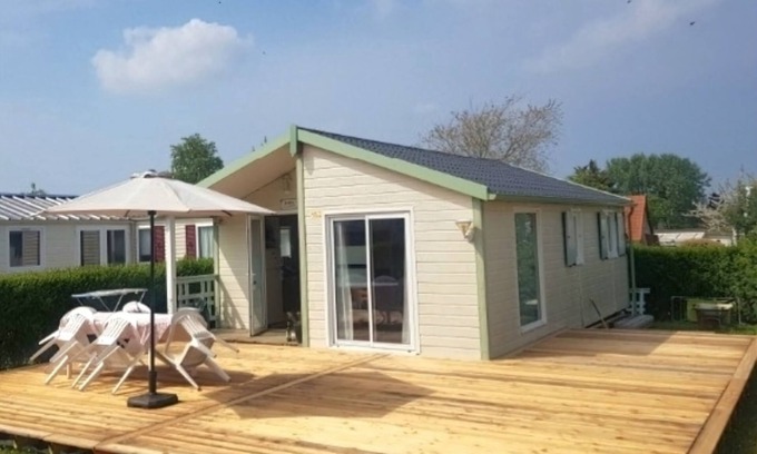 Saint-Pair-sur-Mer Ski Chalet | Chalet 152 near the beaches of the Bay of Mont Saint Michel