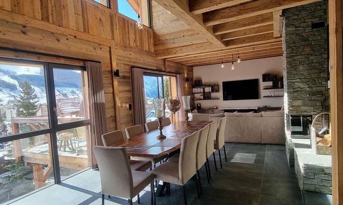 Les Deux Alpes Ski Chalet | CHALET 180 m2 HAUT STANDING 10/12 PERSONNES AUX DEUX ALPES AVEC PISCINE