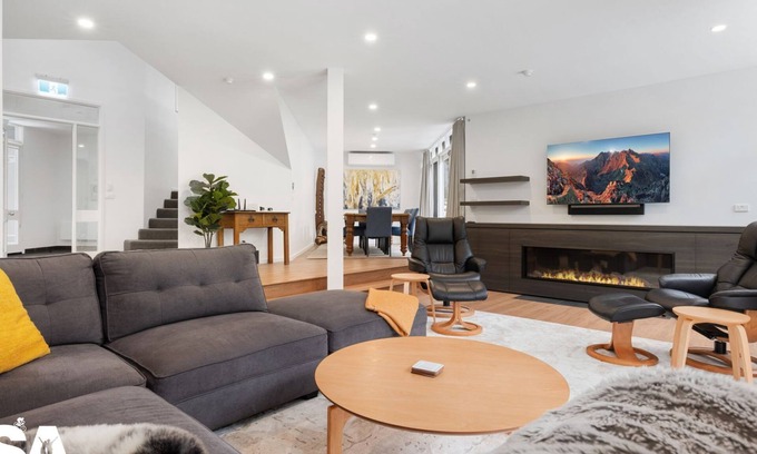 Thredbo Ski Chalet | Chalet 26 - Woodridge