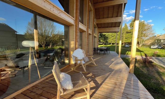Saint-Sauveur-Camprieu Ski Chalet | Chalet bois cœur Cévennes