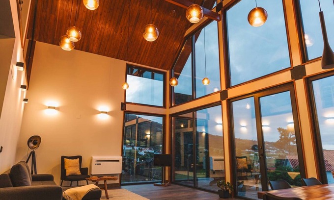 Sao Roque do Pico Ski Chalet | Chalet 'Cabanas Do Pico 2b' with Sea View, Wi-Fi and Air Conditioning