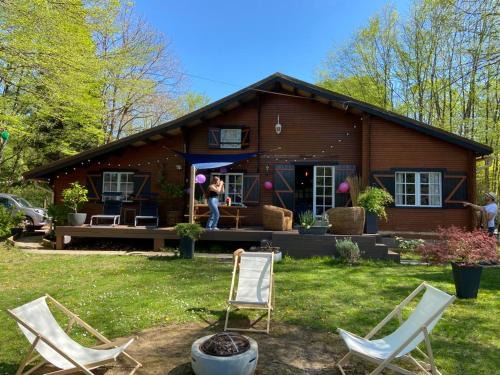 Bazoches-sur-le-Betz Ski Chalet | Chalet dans les bois -Domaine Privé-5 Etangs