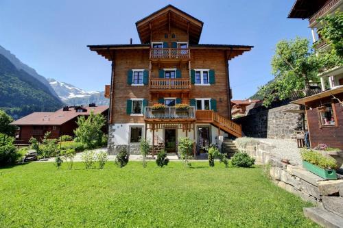Champery Hotel | Chalet Eden, 4 Story Family Chalet