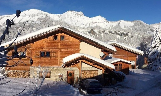 Crest-Voland House | Chalet for 10 people, located in the center of the village