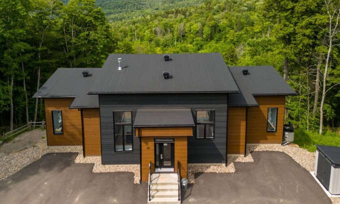 La Conception Ski Chalet | Chalet Grandview in Bel Air