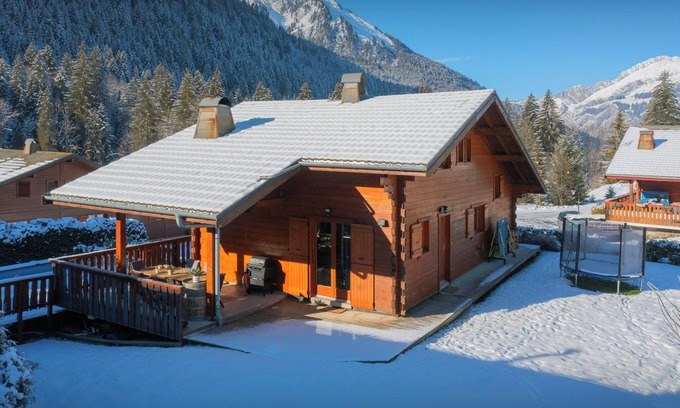 Chatel Ski Chalet | Chalet Igel - Portes du Soleil stay for 12 with summer pool - OVO Network