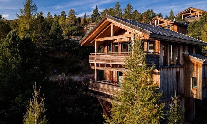 Turracher Hohe Ski Chalet | Chalet in Alps with Sauna & Whirlpool