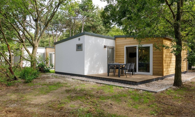 Ockenburgh Ski Chalet | Chalet in Kijkduin with Sauna & Comfort