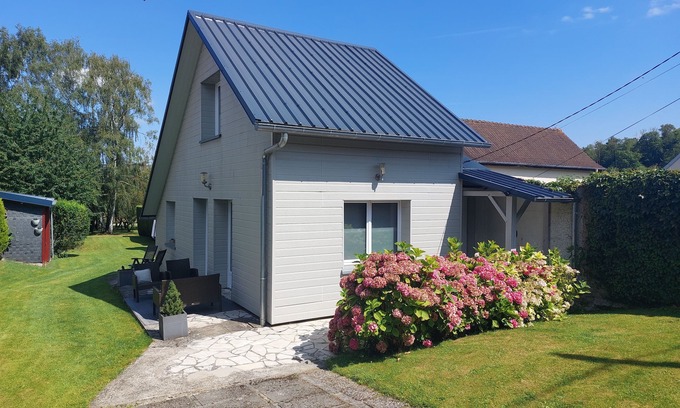 Naours House | Chalet in the heart of Naours