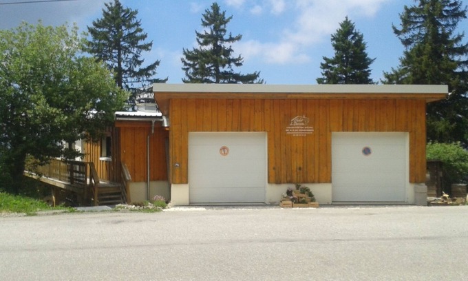 Chamrousse Ski Chalet | Chalet l'Ourson in the heart of Chamrousse 1750