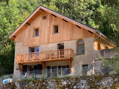Oz-en-Oisans Ski Chalet | Chalet La Felize
