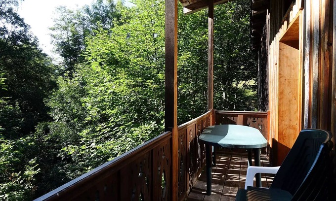 Beaufort Ski Chalet | Chalet Le Nant - Chalets for 8 People