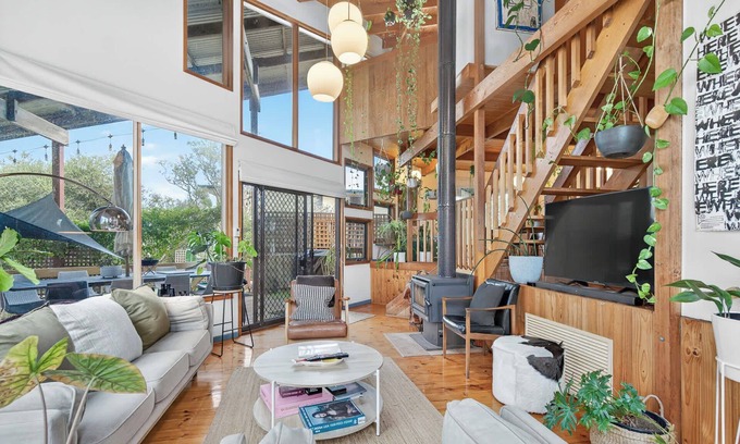 Port Elliot Ski Chalet | CHALET MOMA.Port Elliot .for lovers of different