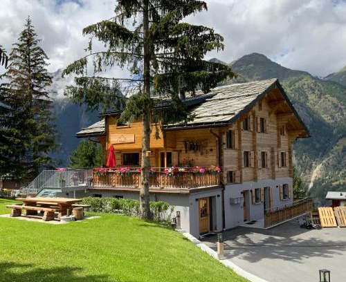 Graechen Apartment | Chalet Myriam