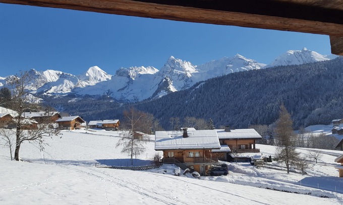 Le Grand-Bornand Ski Chalet | CHALET SAVOYARD WITH MAGNIFICENT VIEW