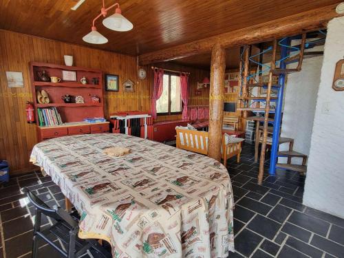 Saint-Michel-de-Chaillol Ski Chalet | Chalet spacieux 18 pers. avec jardin, 7 chambres, cheminées, animaux admis - Saint-Michel-de-Chaillol - FR-1-393-82