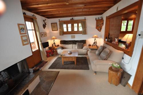 Les Posses-sur-Bex Ski Chalet | Chalet Tendre est la Nuit à Gryon - 6 personnes, belle vue, tout confort