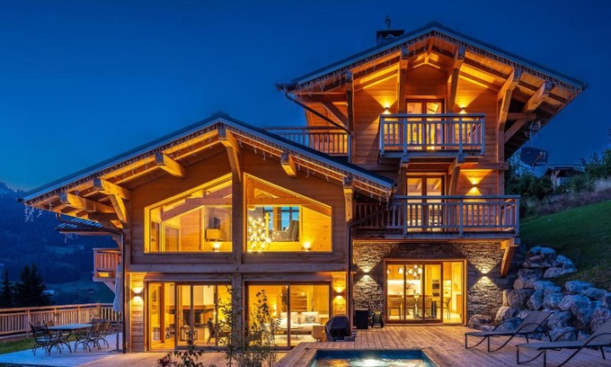 Les Gets Ski Chalet | Chalet Valerie